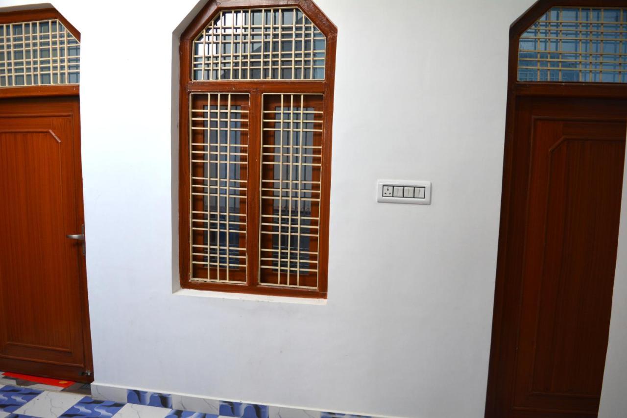 Rani Palace Khajurāho Exterior foto